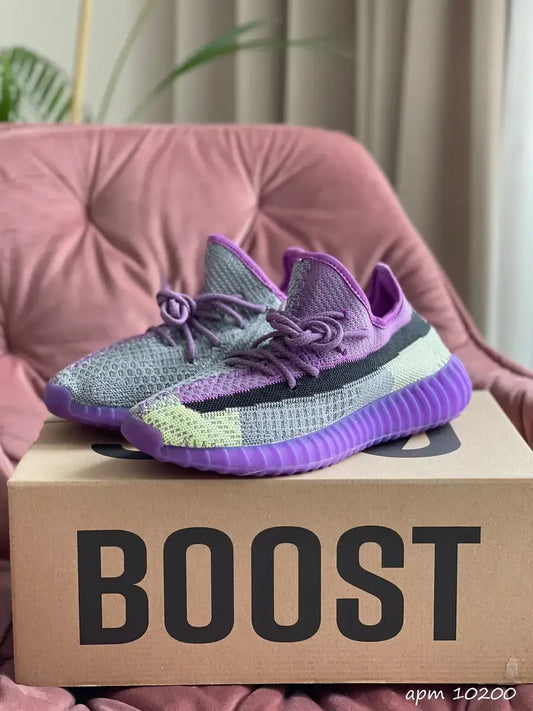 Tenis YZ Boost M Importado